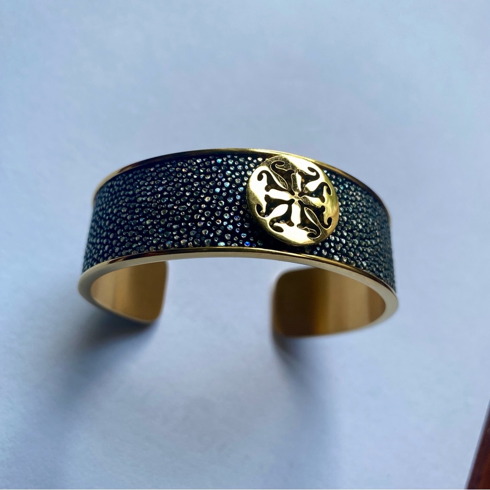 2 Rustic Cuff Bracelets - Danielle Stingray Cuff … - image 7